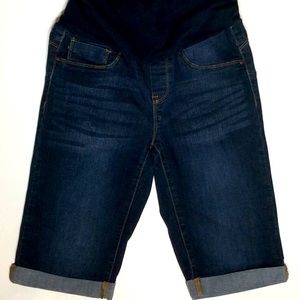 Bella Vida Maternity Denim Jean Shorts SIZE S
